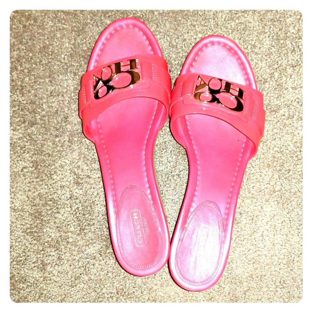 COACH WEDGES SIZE 10 RED